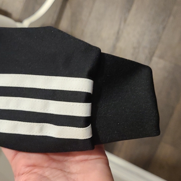 Adidas classic black & white 3 Stripe zip up jacket - Picture 4 of 6